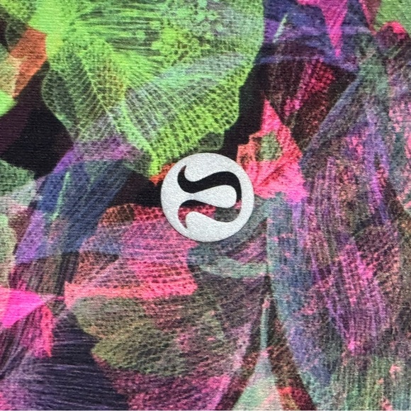 LULULEMON Wunder Train High-Rise Tight Leggings Pink Floral Size 2 - Picture 10 of 12